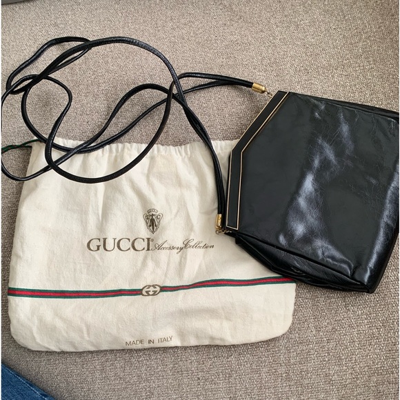 ✨Vintage Gucci Black Leather Shoulder Evening Bag Gold Accent EUC Stunning! - Picture 6 of 16